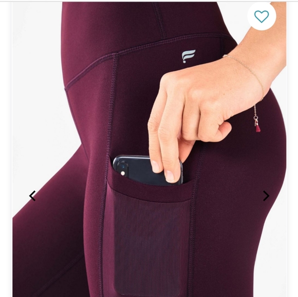 Fabletics Pants - Fabletics Mila Pocket Capri XL Burgandy